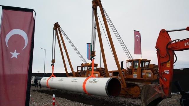 Azerbaycan, TANAP üzerinden Türkiyeye gaz sevkiyatına başladı Azerbaycan, TANAP üzerinden Türkiyeye gaz sevkiyatına başladı