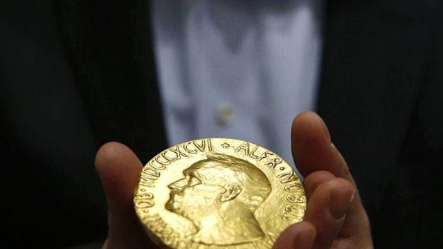 Nobel Barış Ödülü sahipleri: Tecavüz bir savaş silahı olarak kullanılmasın Nobel Barış Ödülü sahipleri: Tecavüz bir savaş silahı olarak kullanılmasın