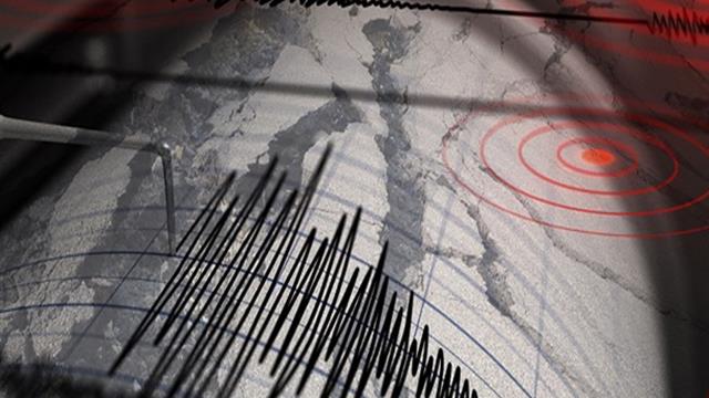 Ege Denizinde 5.4 büyüklüğünde deprem Ege Denizinde 5.4 büyüklüğünde deprem